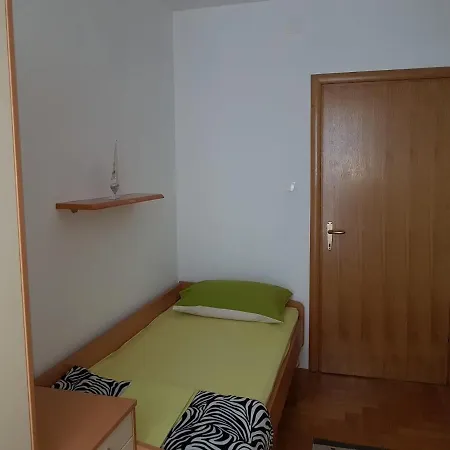 Apartman View 아파트 *